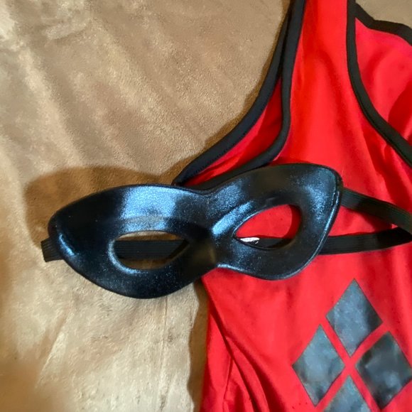 Harley Quinn Dress - Picture 4 of 6